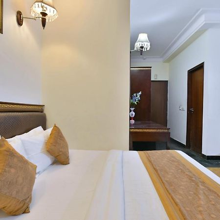 Hotel I Stay & Revels Near New Delhi Railway Station- By Ap Singh Hotels Kültér fotó
