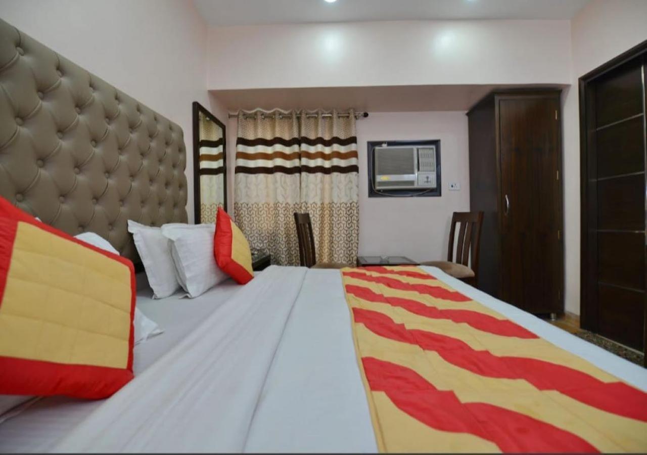 Hotel I Stay & Revels Near New Delhi Railway Station- By Ap Singh Hotels Kültér fotó