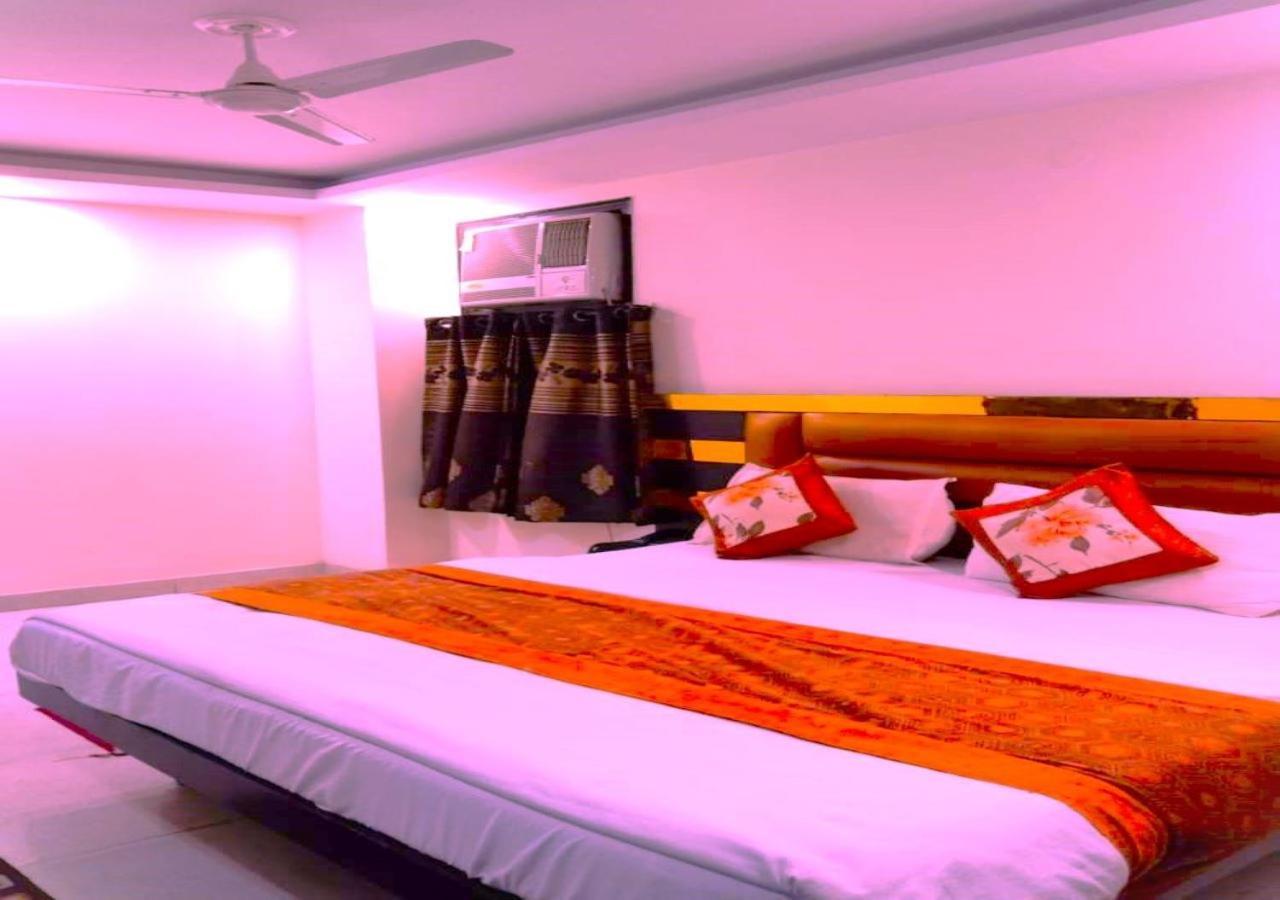 Hotel I Stay & Revels Near New Delhi Railway Station- By Ap Singh Hotels Kültér fotó