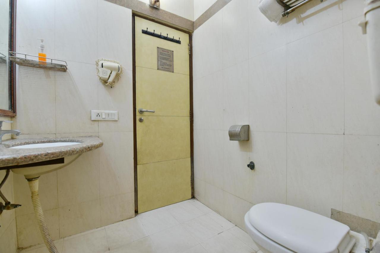 Hotel I Stay & Revels Near New Delhi Railway Station- By Ap Singh Hotels Kültér fotó